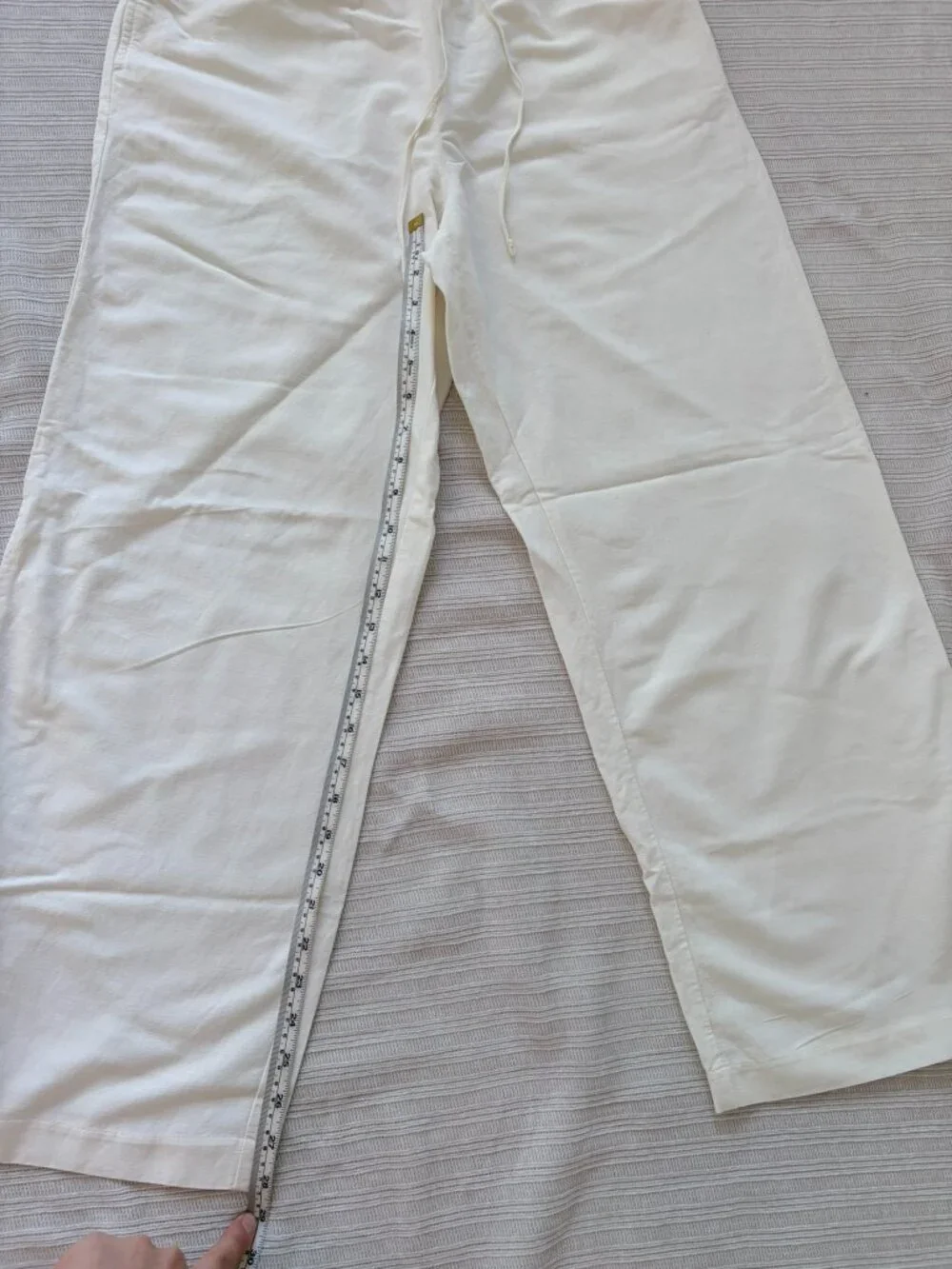 H&M Medium size Linen blend pants